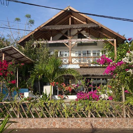Serenity Luxurious Beachfront Villa & Spa With Private Infinity Pool, 8 Guests Gili Air Luaran gambar