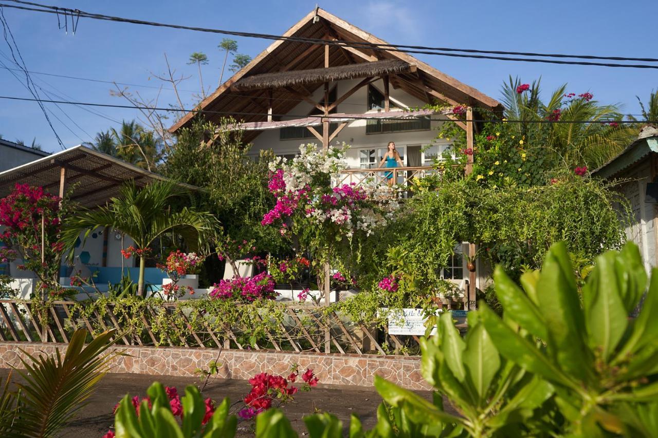Serenity Luxurious Beachfront Villa & Spa With Private Infinity Pool, 8 Guests Gili Air Luaran gambar