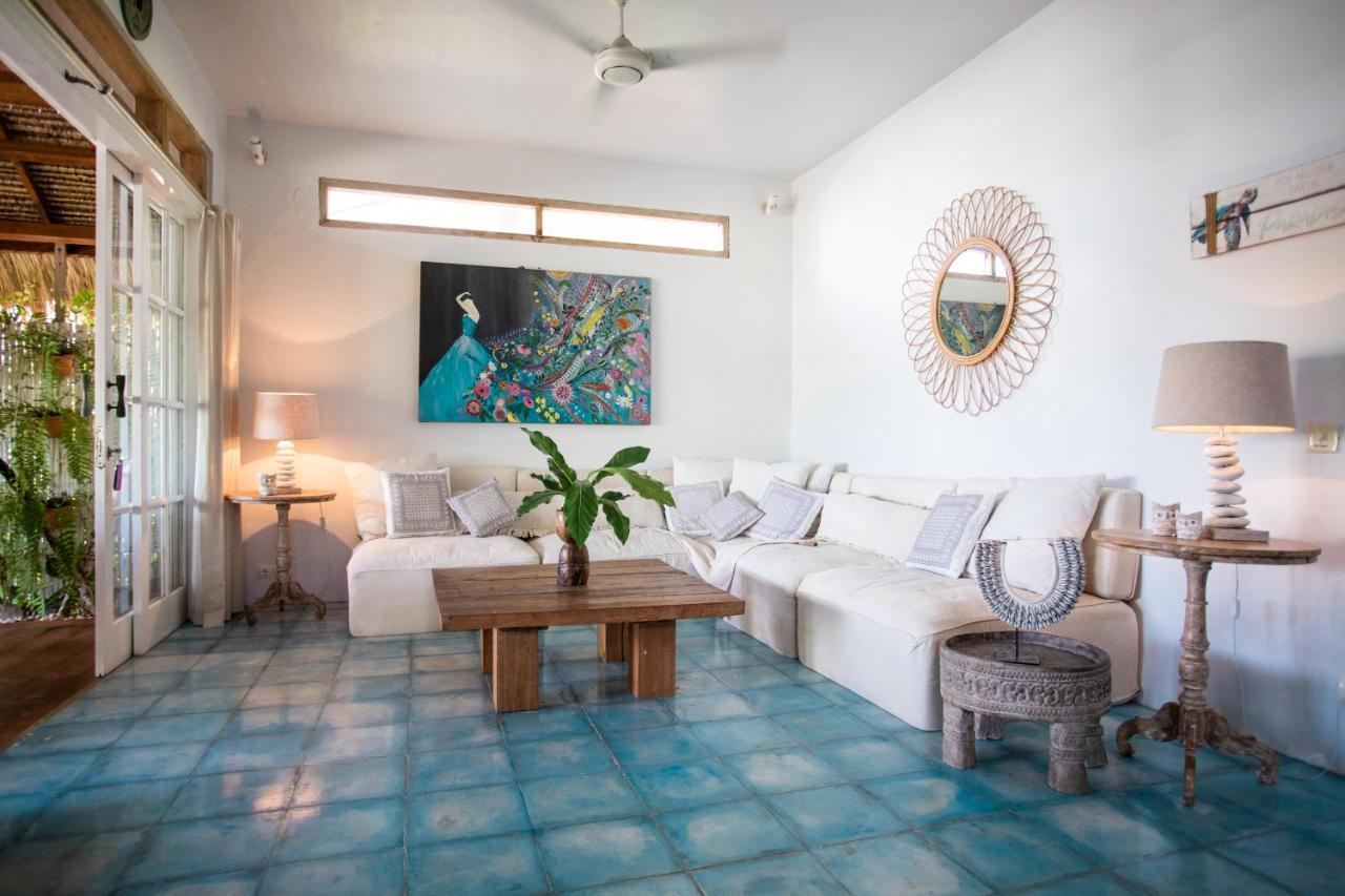 Serenity Luxurious Beachfront Villa & Spa With Private Infinity Pool, 8 Guests Gili Air Luaran gambar